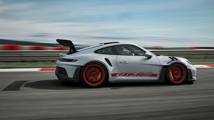 Porsche 911 GT3 RS - högprestandamodell med aktiv aerodynamik
