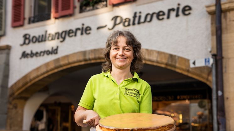 Der Nidelkuchen von der Bäckerei Aebersold in Murten, Fribourg Region