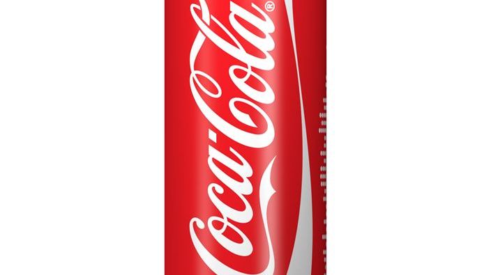 Coca-Cola-tölkki kapenee ja kevenee 