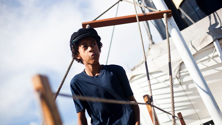 (foto_Dønvang) M/S går i havnen med vaskeægte maritime oplevelser hele sommeren. Send familien på matrosskole, spring i robåden eller deltag i en workshop om galionsfigurer. Mindst en aktivitet på programmet hver dag.