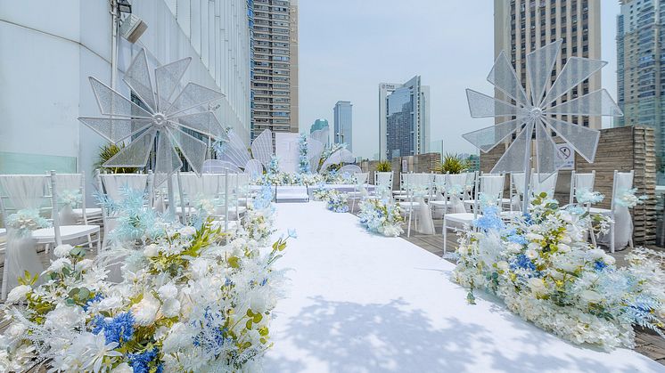 Outdoor Balcony Wedding Venue