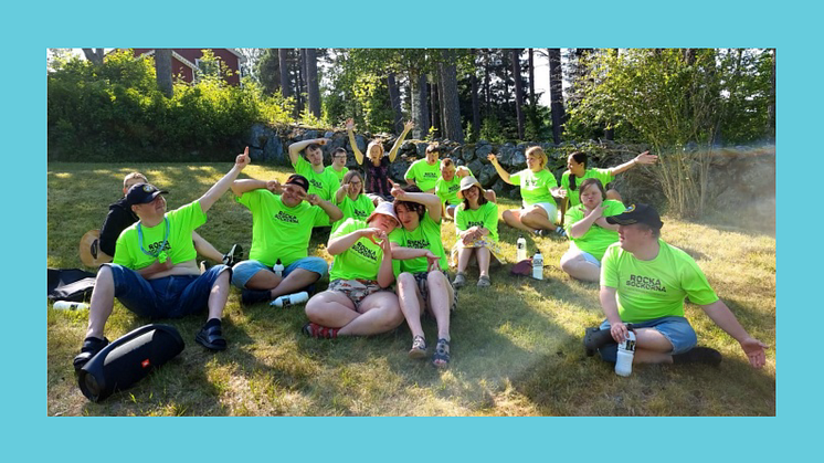 Vuxna med Downs syndrom på sommarläger 2021