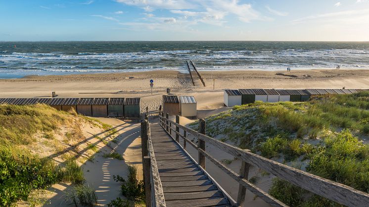 BomBaai Strandbar in Westkapelle uitgeroepen tot best beoordeelde strandpaviljoen van Nederland