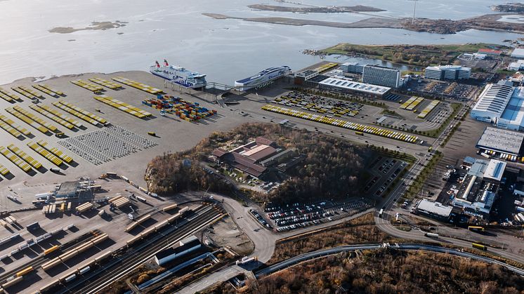 Visionsbild över Arendalsområdet i Göteborgs hamn som det skulle kunna se ut efter konsolideringen av roro- och färjeverksamheterna i området. Bild: Göteborgs Hamn AB.