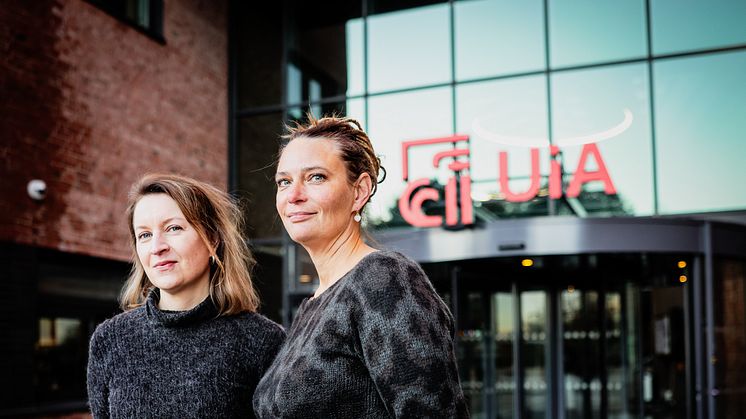 Samfunnsforskerne Laura Tolnov Clausen (t.v.) og Mikaela Vasstrøm.
