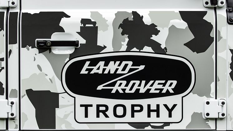 Land Rover Classic Defender Works V8 Trophy II_010