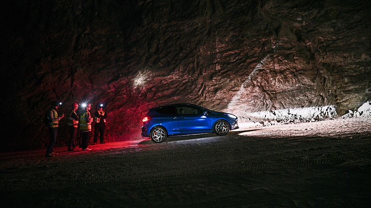 Natáčení nové televizní reklamy „Undertrack“ probíhalo 400 metrů pod zemí v jednom z největších solných dolů v Evropě