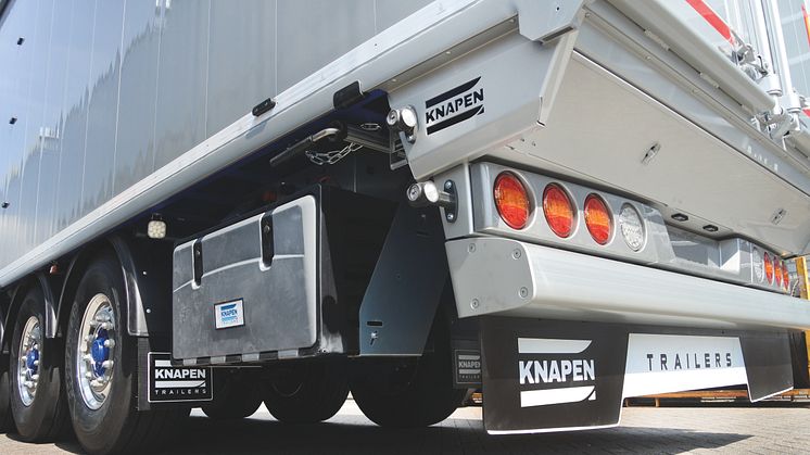 Knapen Trailers setzt in seinen Schubbodenaufliegern die neue verstärkte BPW Luftfederung ECO Air Compact HD ein. 