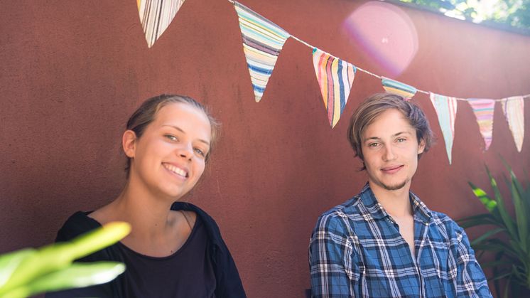 ”De (studiefrämjandet) bryr sig och vill hjälpa till, något som skiljer sig från all konkurrens och stress från andra håll, det tycker jag är väldigt fint” - Linnea