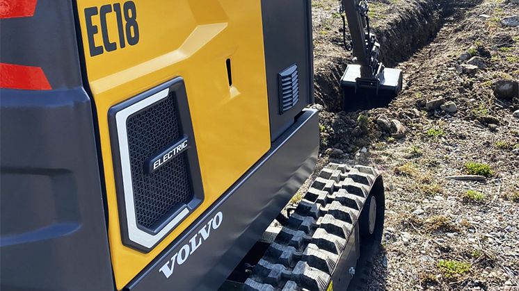 Tufft test av Volvo EC18 Electric