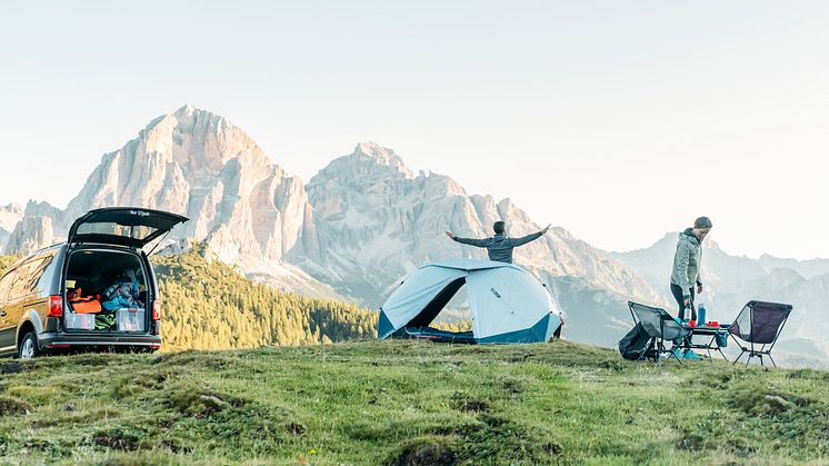 Decathlon lockar med campingäventyr i sommarens anda