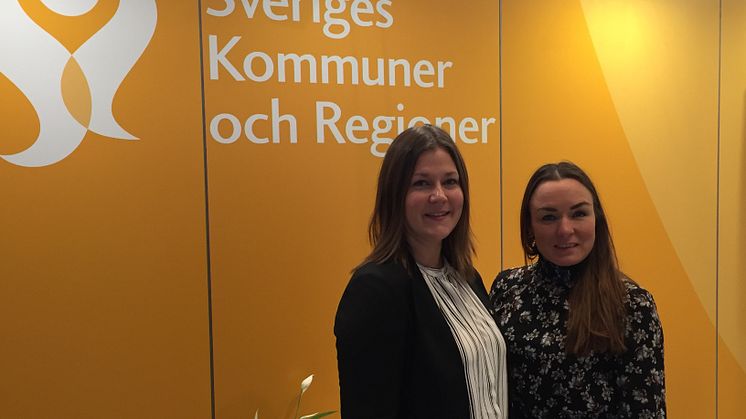 Kommunalråden Frida Pettersson (C) och Linda Larsson (S).