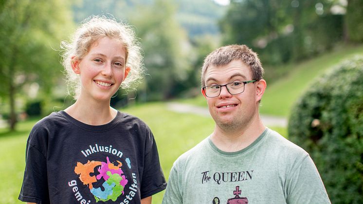 Radfahren, Bergwandern, Kanutouren machen: Zusammen macht das einfach mehr Spaß. Das Projekt „OUTdoor INklusiv“ im Kreis Rems-Murr bringt junge Menschen mit und ohne Behinderung zusammen. Fotocredits: Thilo Schmülgen / Aktion Mensch e.V.