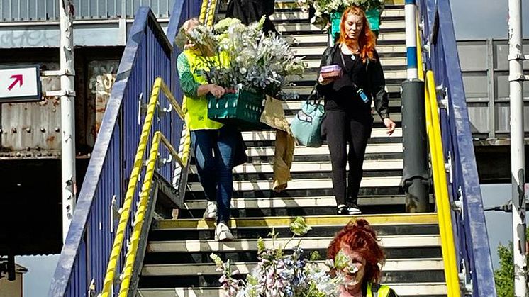 The next bouquet to arrive on Platform 3 ... station partnership brings film set flowers to New Barnet [more downloadable images below]