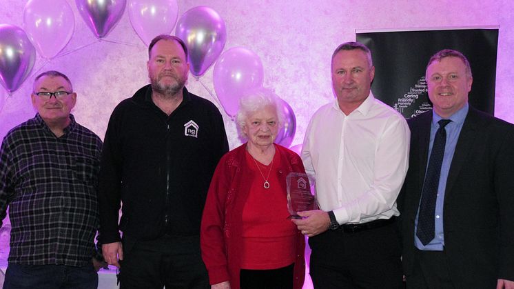 CCF Award presented to ng homes Concierge Service - John Thorburn, ng homes Chair; Arthur McGill, ng homes Concierge; Margaret Thomson, ng homes Board Member; Colin Leverage, ng homes Concierge and Property Manager; and Bob Doris MSP.