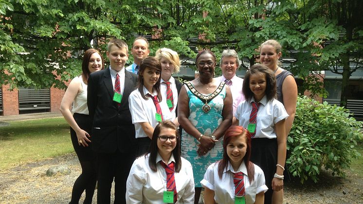 Lord Mayor joins HMRC to celebrate students’ achievements