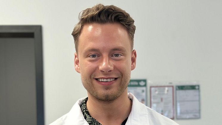 Apotheker und Produktentwickler Alexander Daske aus Mannheim spricht über den Einsatz von Medizinalcannabis in der Schmerztherapie.