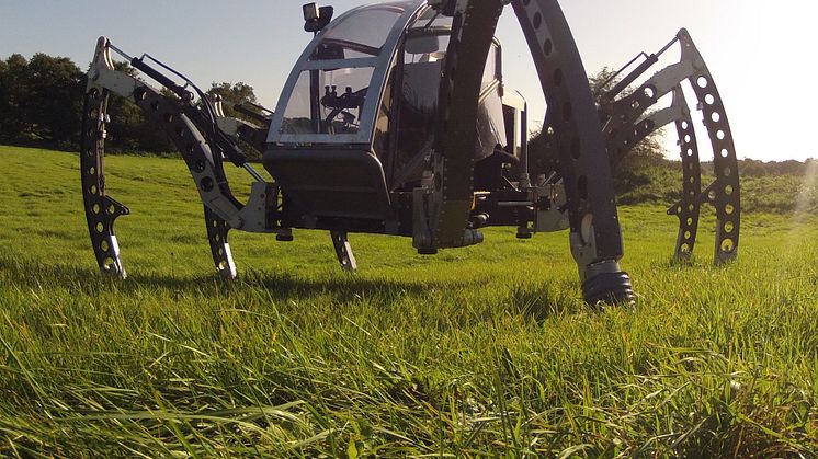 Bosch Rexroth ger ben till gående robot