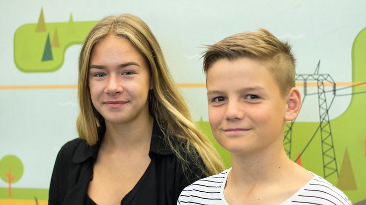 Alma Bolmsvik och Isac Sjövall, niondeklassare från Fagrabäckskolan i Växjö.