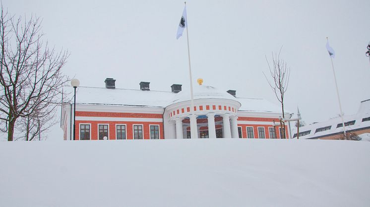 rådhuset i snö härnösand