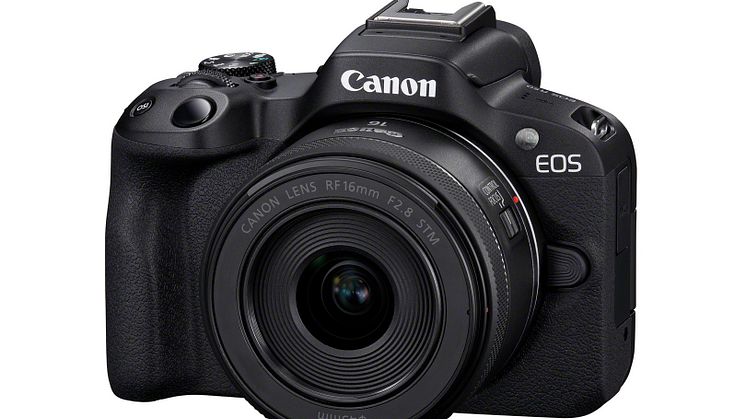 Canon EOS R50_Black_FrontSlantLeftRF16mmF2.8STM