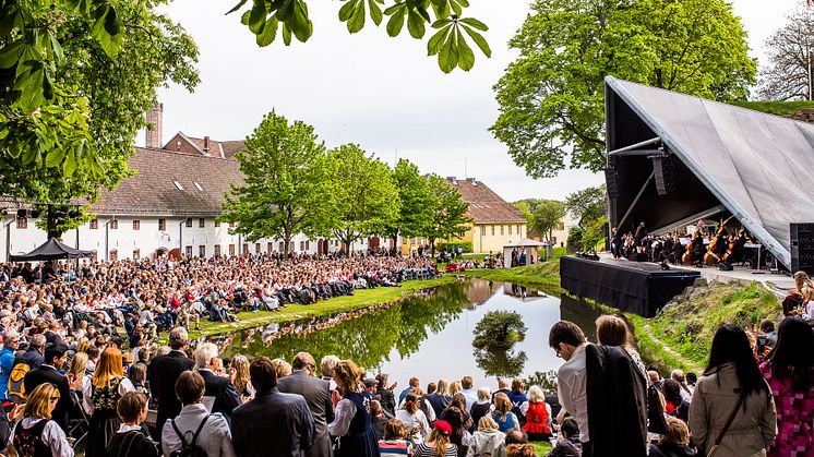 17. mai-komitéens festkonsert på nasjonaldagen, er en tradisjon i Oslo.