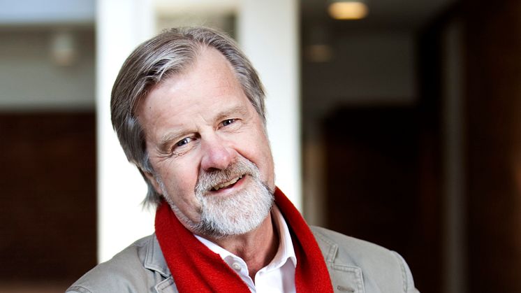 Gunnar Bjursell, professor emeritus vid Karolinska Institutet. Han är expert på sambandet mellan kultur och hälsa och har skapat begreppet den kulturella hjärnan. Den 25 oktober föreläser han på Högskolan i Skövde.