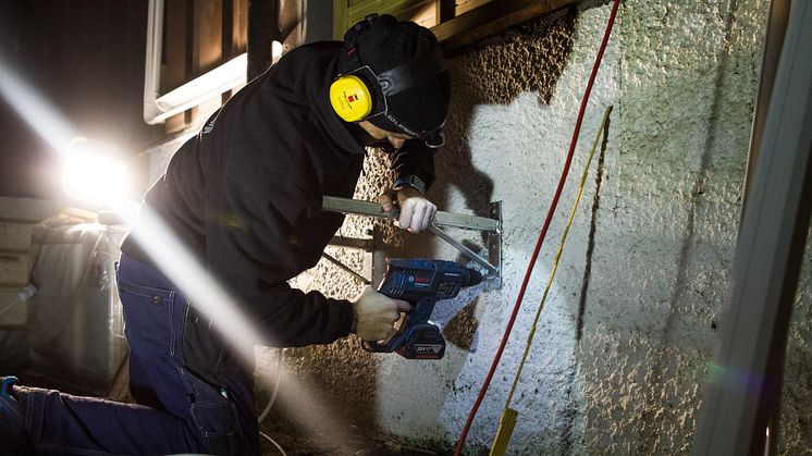 Rekordsalg av varmepumper gir travle tider for de som monterer pumpene. Foto: Norsk Varmepumpeforening.