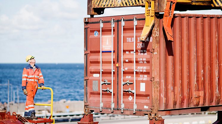 Containerlyft på fartyg