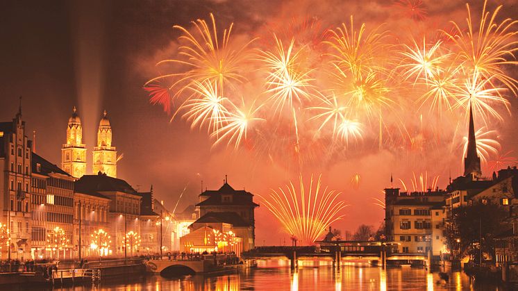  Silvesterfeuerwerk in Zürich  © Schweiz Tourismus / Christof Sonderegger