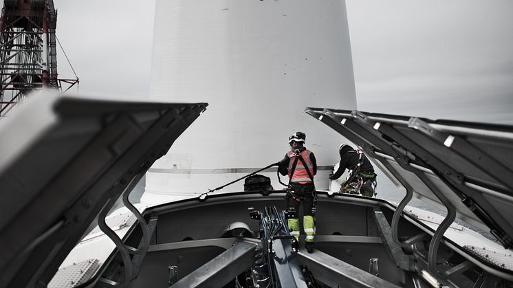 GWS Technicians Working on turbine