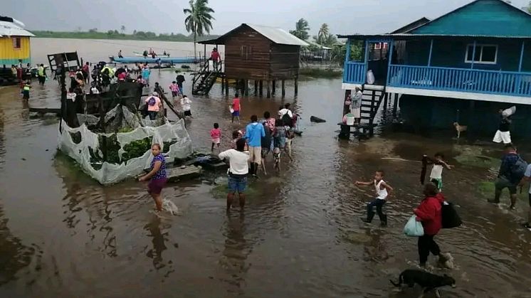 Hjælp de oprindelige Miskituer, som lige nu er ramt af voldsomme oversvømmelser