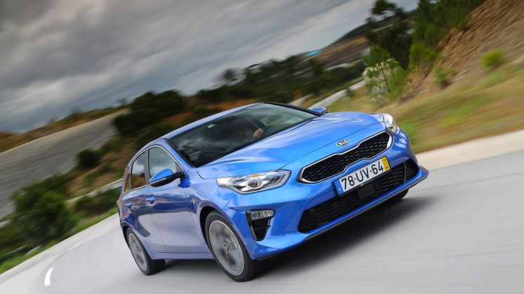 Kia Ceed 5d_Blue