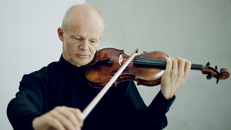 Violinisten Thomas Zehetmair spelar Mozart med Gävle Symfoniorkester