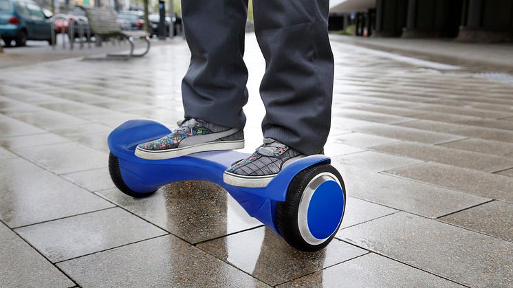 Hoverboards: Cool, aber leider nicht für den Straßenverkehr zugelassen. Foto: SIGNAL IDUNA