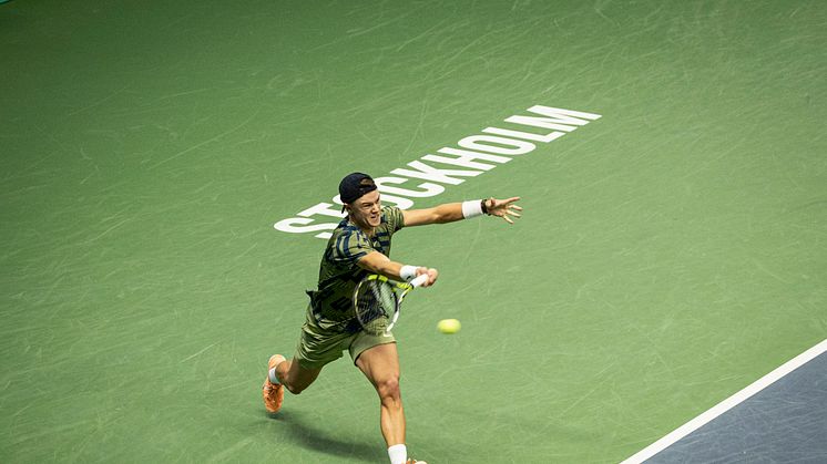 Holger Rune vinner finalen i Stockholm Open mot Stefanos Tsitsipas