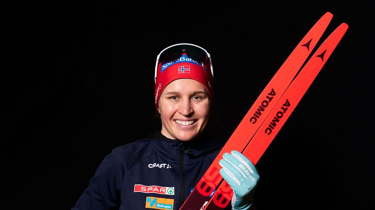 Tiril Udnes Wend und ihr Redster S9 Gen S Ski