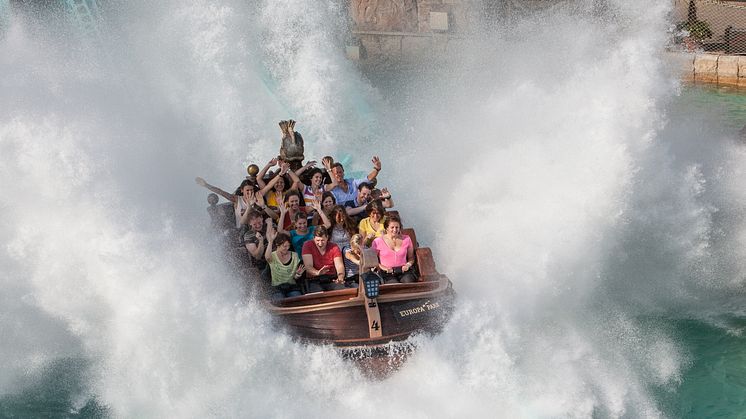 Rust: Water rollercoaster Atlantica SuperSplash in Europa-Park © Europa-Park