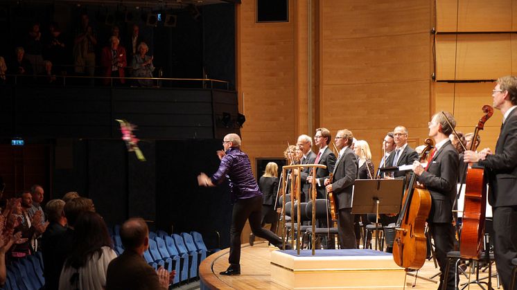 Dirigent Christian Lindberg och Norrköpings Symfoniorkester vid en av konserterna i Allan Pettersson-projektet.