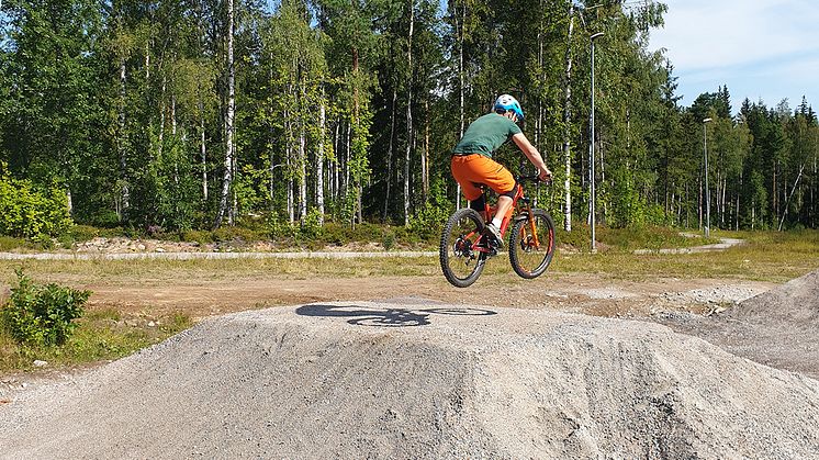 På lördag 31 augusti invigs pumptrackbanan i Ånnaboda. Foto: Örebro kommun.