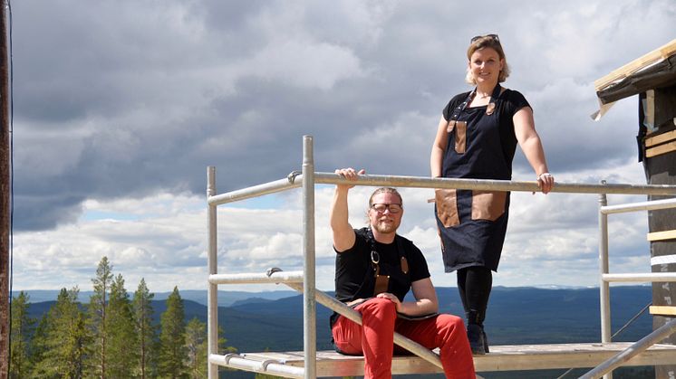 Joel Sjelin och Pernilla Johansson