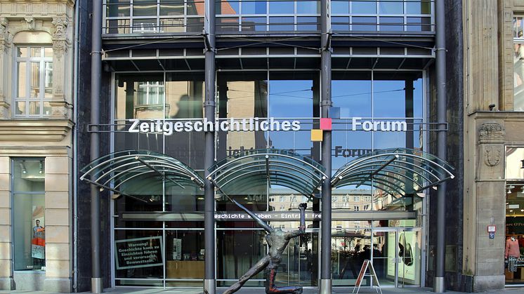 Eingang Zeitgeschichtliches Forum Leipzig