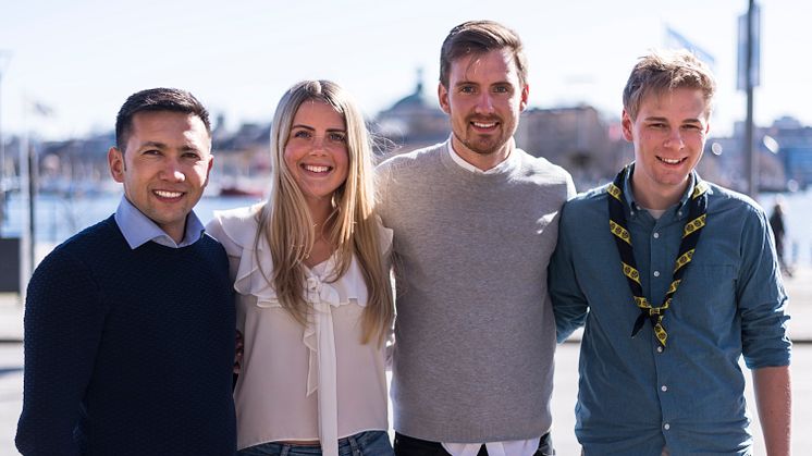 Årets Kompassrosstipendiater: Omid Mahmouidi, Paulina Olsson, Gustav Plantin, Julius Kramer. Foto: Nathalie Malic/Stiftelsen Ungt Ledarskap