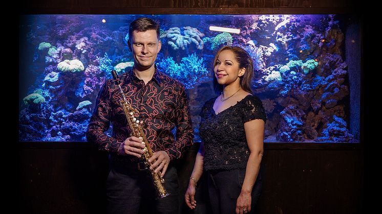 Saxofonist Johannes Thorell och kompositör Tebogo Monnakgotla som arbetat ihop med verket Gaea. 