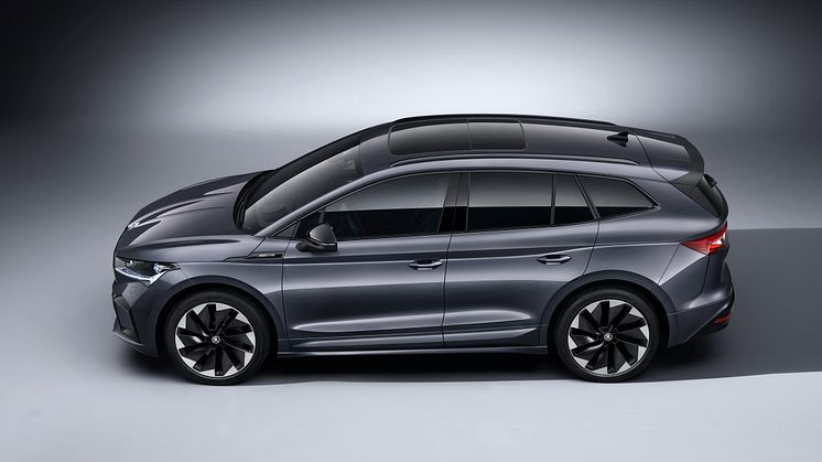 ŠKODA ENYAQ iV Sportline har sportslig styling og eksklusivt udstyr.