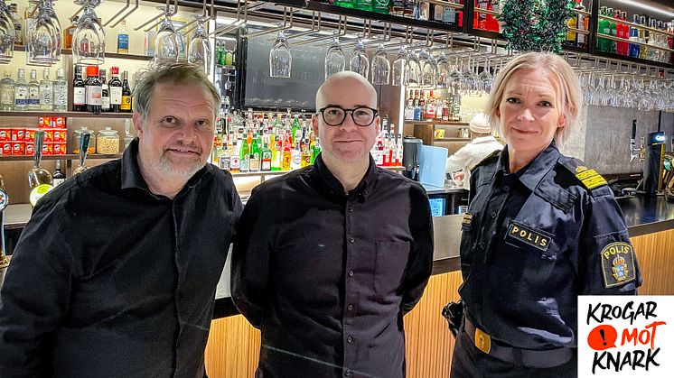 Magnus Wallgren, samordnare Krogar mot knark i Karlstad, Andres Romero, driftchef på O´ Learys, och Ulrika Sundström, lokalpolisområdeschef i Karlstad.