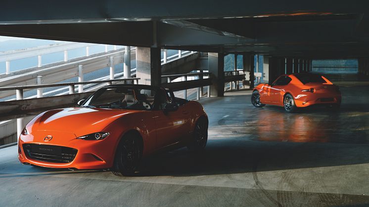 MX-5 30th Anniversary Edition, Soft-top och Retractable fastback