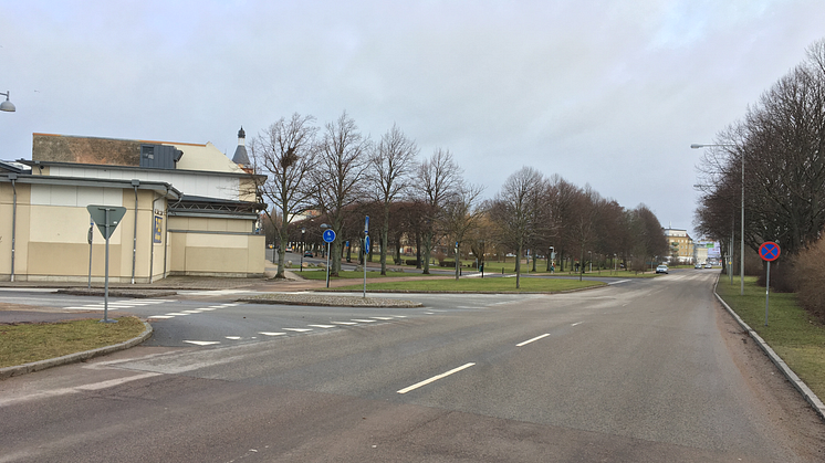 VA-arbete på Österleden medför begränsad framkomlighet från Drottninggatan där trafikanter endast kan svänga höger ut på Österleden.