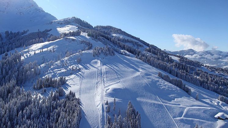 SkiStar erbjuds förvärva skidanläggning i Österrike och rapporterar ett rekordhögt bokningsläge 