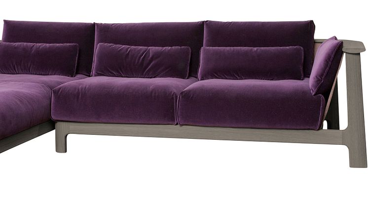 Rosenthal Interieur presents a new sofa concept, designed by Sebastian Herkner, at imm cologne. 
